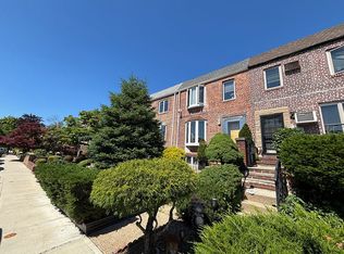 63-61 76th St, Flushing, NY 11379
