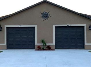 2822 SW 7th Pl, Cape Coral, FL 33914