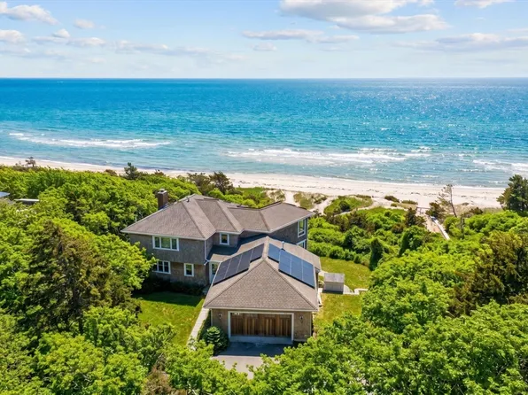 142 Greely Ave, Barnstable, MA 02630