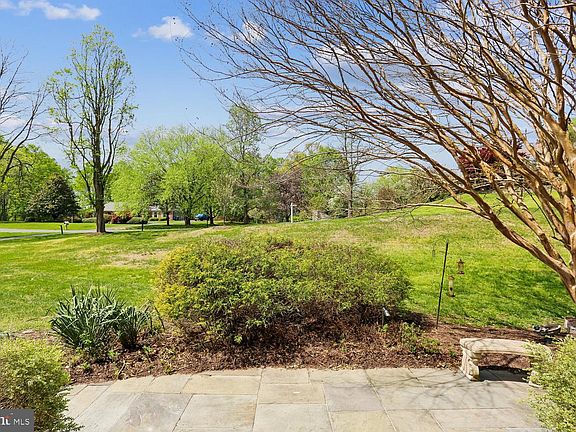 5th image of 12321 Rivers Edge Dr