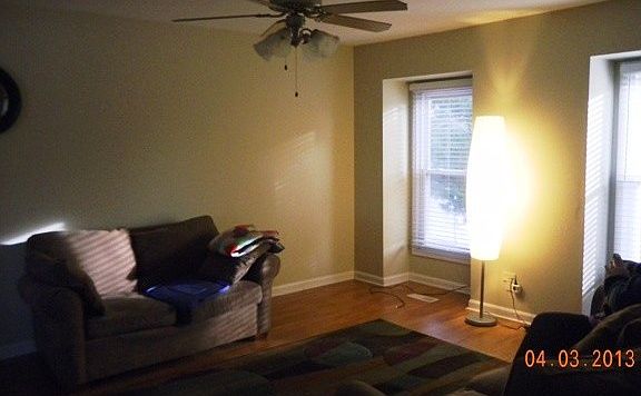 3rd image of 715 Woodside Dr