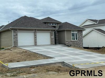 5508 190th Ave, Elkhorn, NE, 68022