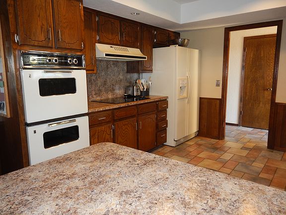 3rd image of 4419 Zella Way NE