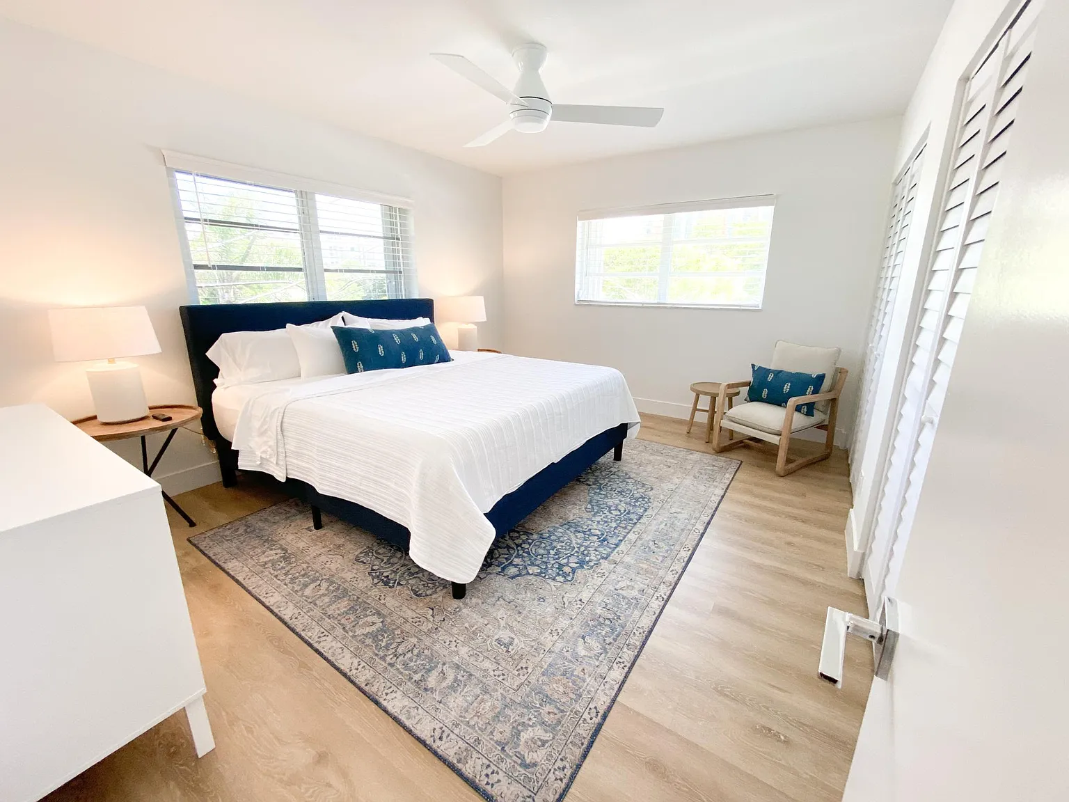 1 bed, 700 sqft, $2,300 — Photo 3