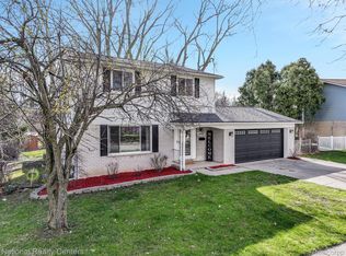 14026 Sunset St, Livonia, MI 48154