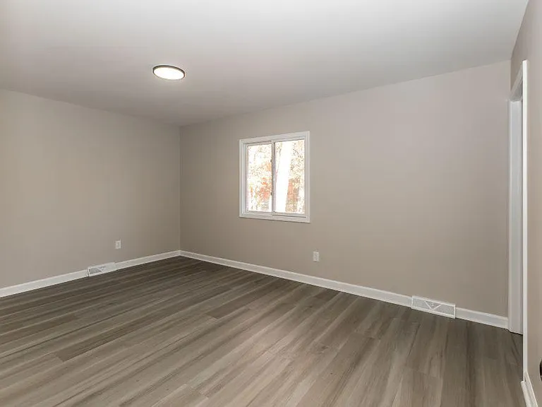 1605 Cool Creek Dr — Photo 7