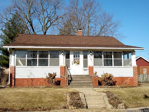 2nd image of 430 Oak St