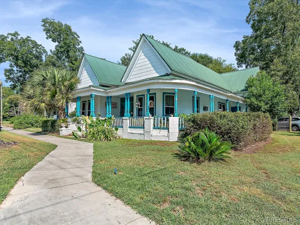 400 W Main St, Samson, AL 36477