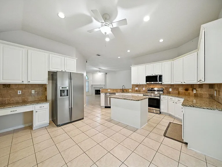 1626 Maryvale Dr — Photo 7