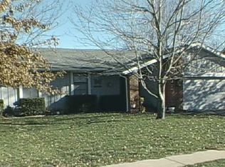 1404 E Oxford Pl, Olathe, KS 66062