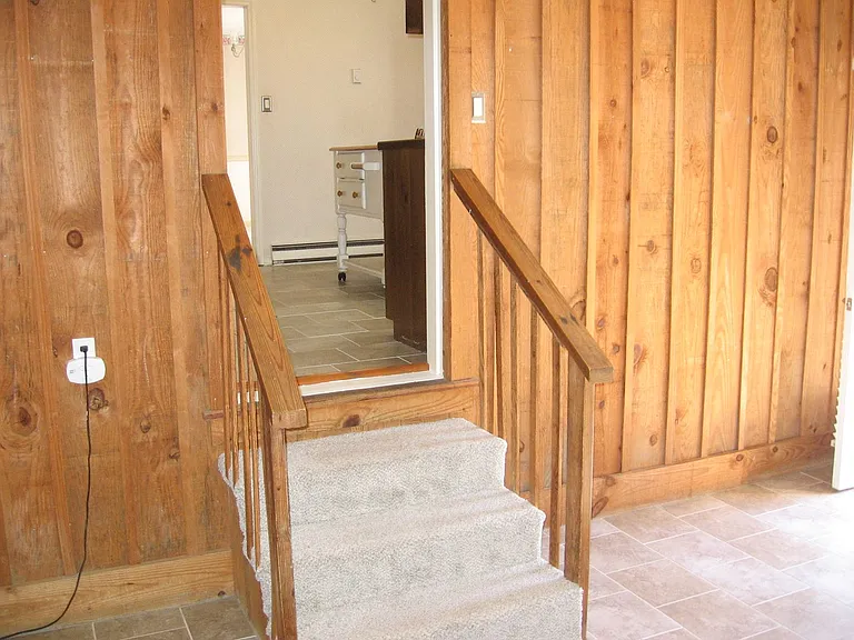 32 Riverside Dr — Photo 10