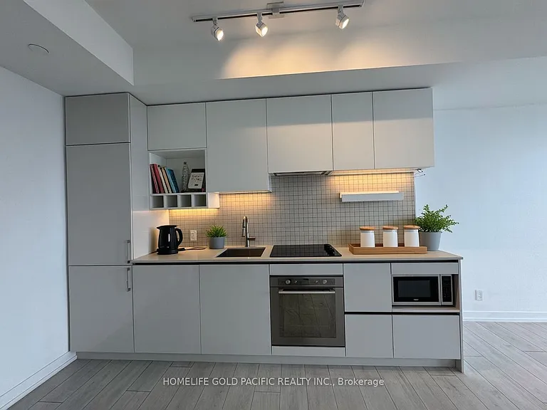 898 Portage Pkwy #2711 — Photo 8