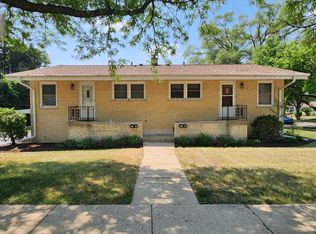 501 Ryan Ln APT 2E, West Dundee, IL 60118