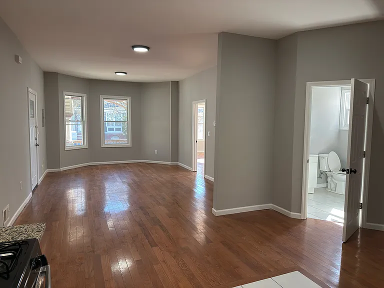 853 S 12th St #1 — Photo 5