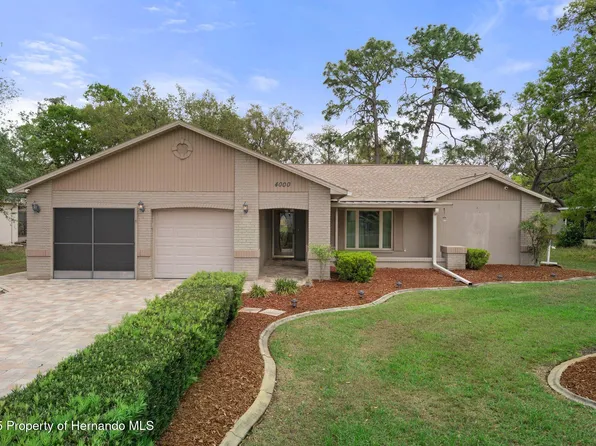 4000 Treetop Cir, Spring Hill, FL 34606