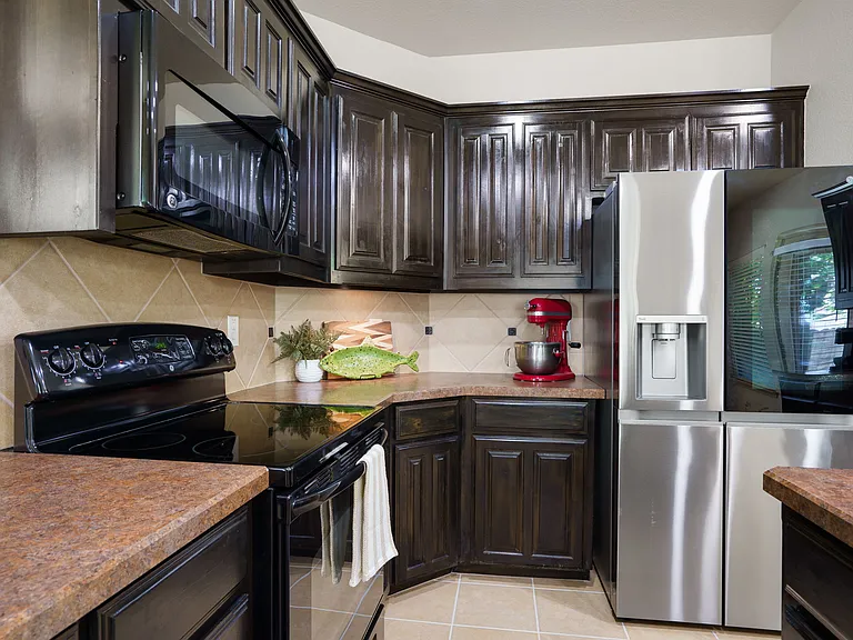 11004 Hawks Landing Rd — Photo 14