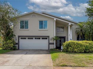 1326 Moss Dr, Dunedin, FL 34698