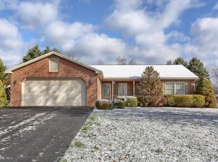 104 Farmhouse Ct, Mifflintown, PA 17059