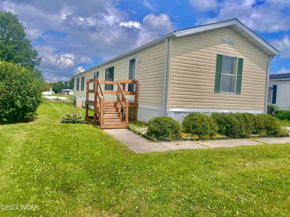 176 Saddlebrook Dr, Lima, OH 45807