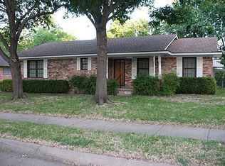 3822 Savannah Dr, Garland, TX 75041