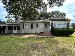 1287 Tate Cove Rd, Ville Platte, LA 70586