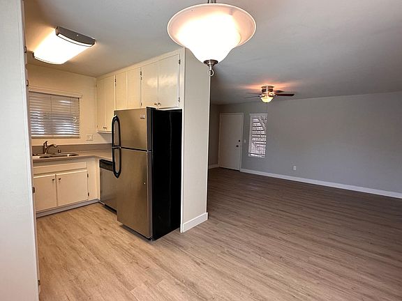 3rd image of 4816 W Mountain View Dr APT 1