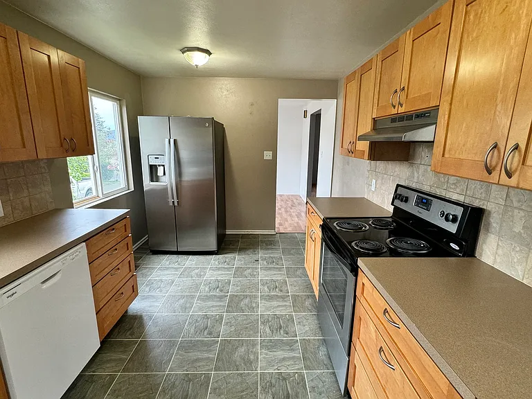 3013 W 2nd St — Photo 39