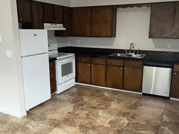 1924 Dorothy St, Longview, WA 98632