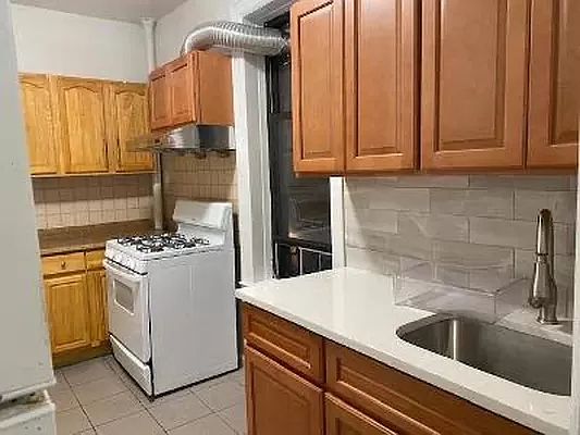 1st image of 28-19 42nd St #D1