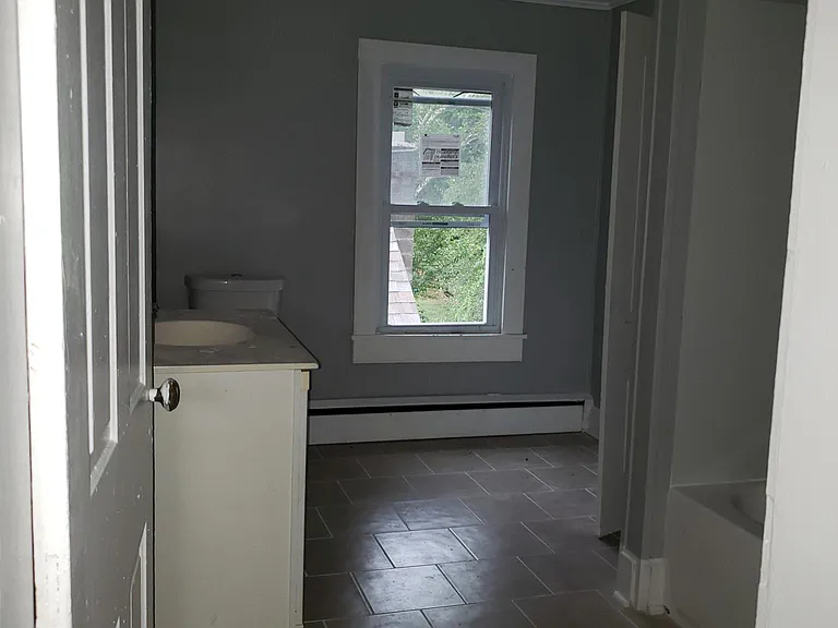 5 Fortescue Rd #B — Photo 5