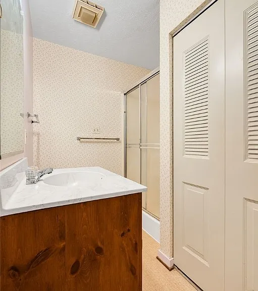7432 Shire Pkwy — Photo 14