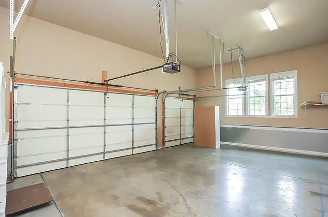 3 car garage