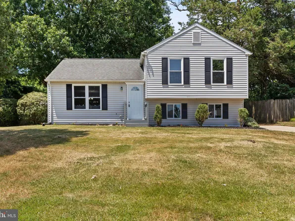 908 Edmund St, Aberdeen, MD 21001