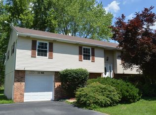 1166 Valley Rd, Hockessin, DE 19707