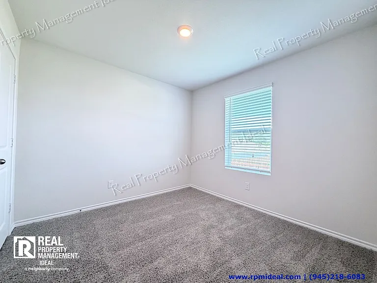 1137 Southfield Dr — Photo 12