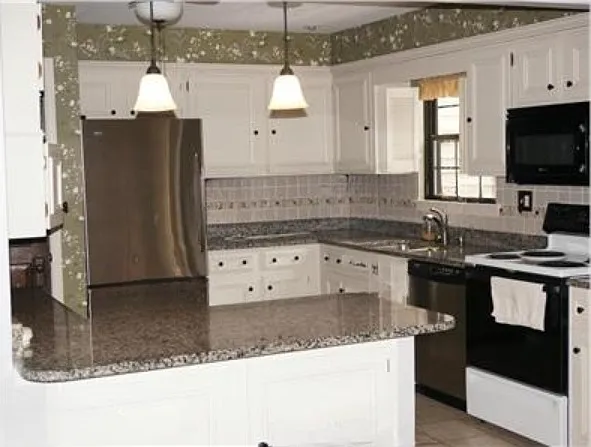 3 bed, 2.5 bath, 1722 sqft, $3,000 — Photo 4