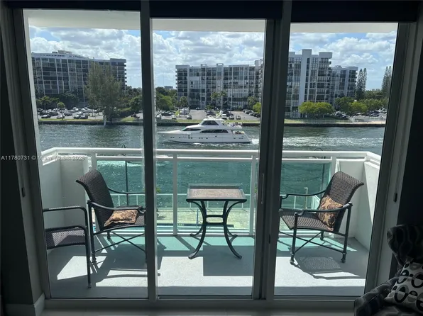 3000 S Ocean Dr APT 304, Hollywood, FL 33019