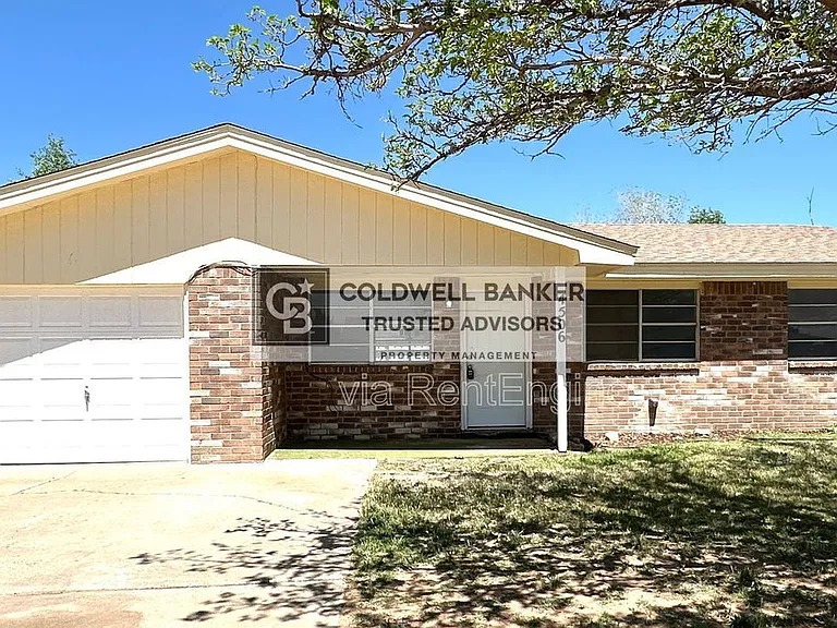 4506 Itasca St — Photo 1