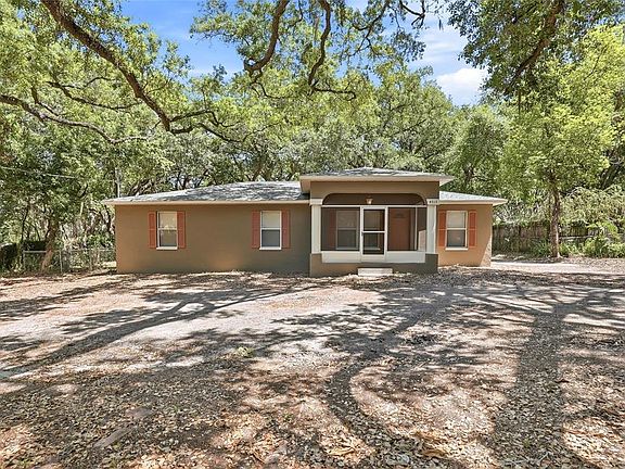 2nd image of 4717 LAKEWOOD DRIVE