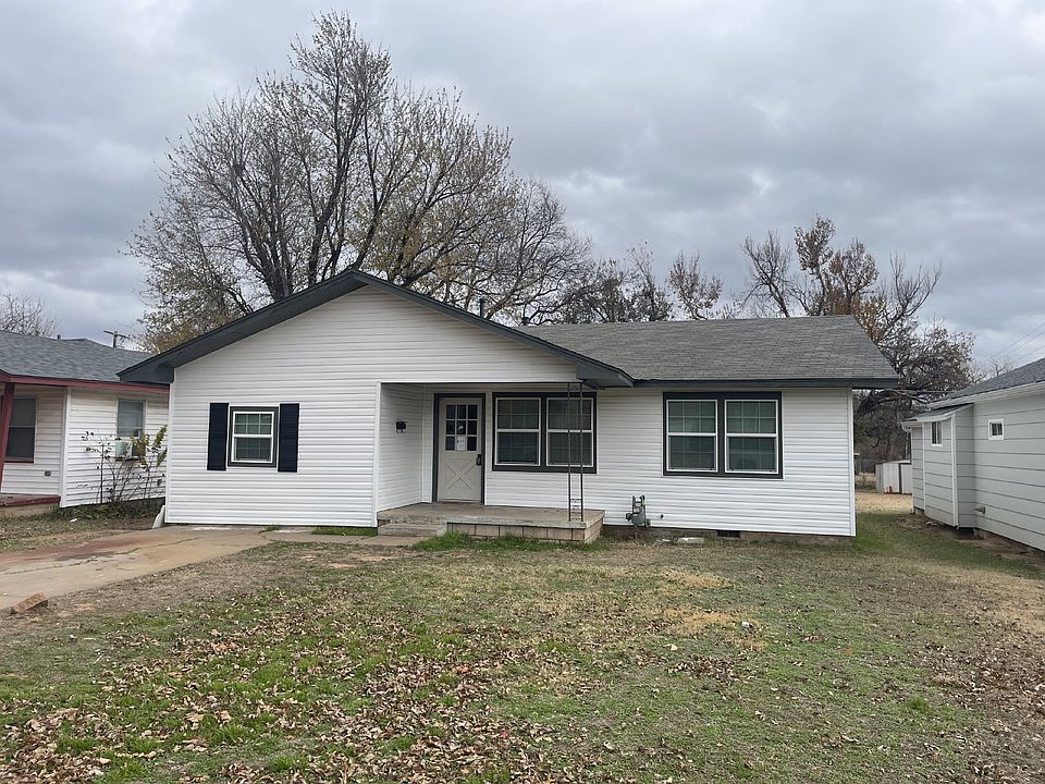 1st image of 621 S 8th Street Dr