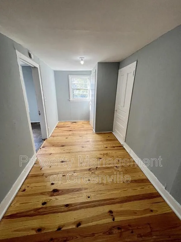 2 bed, 1.0 bath, 1012 sqft, $1,195 — Photo 4