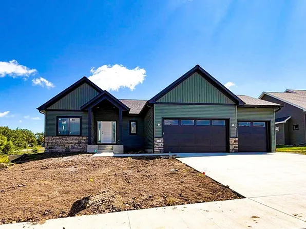 630 7th Ave NE, Byron, MN 55920