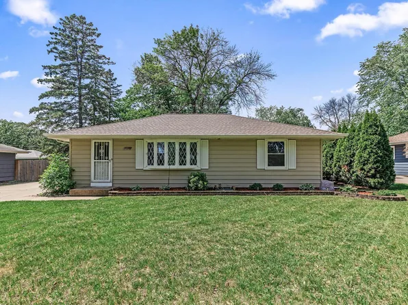 11510 Larch St NW, Coon Rapids, MN 55448