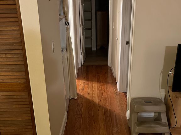 2nd image of 208 Drew Ln
