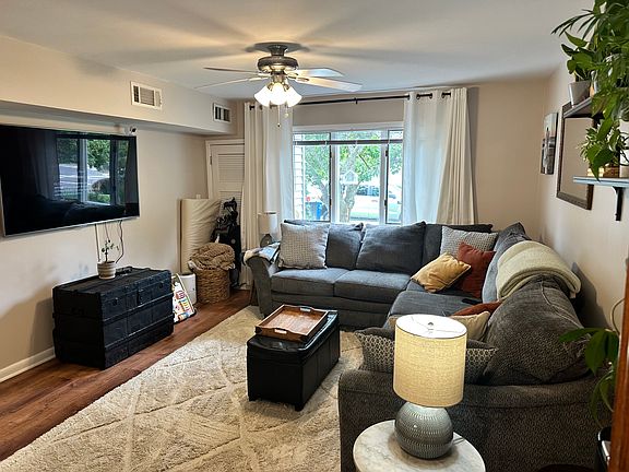 4th image of 316 6th Ave APT 1E