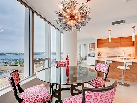 4th image of 888 W E St Unit 1704