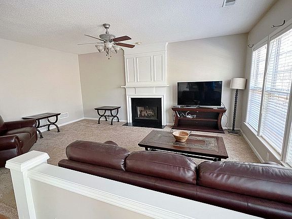 5th image of 500 Keeneland Ave