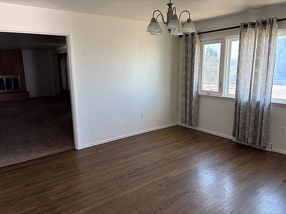 5th image of 206 Wilshire Rd