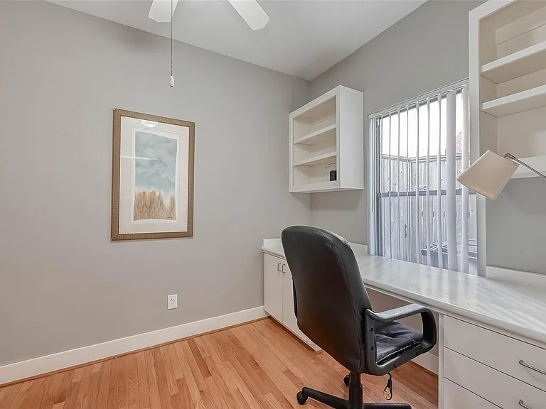 9701 Marlive Ln — Photo 5