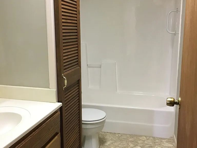 4084 Friendship Rd — Photo 13